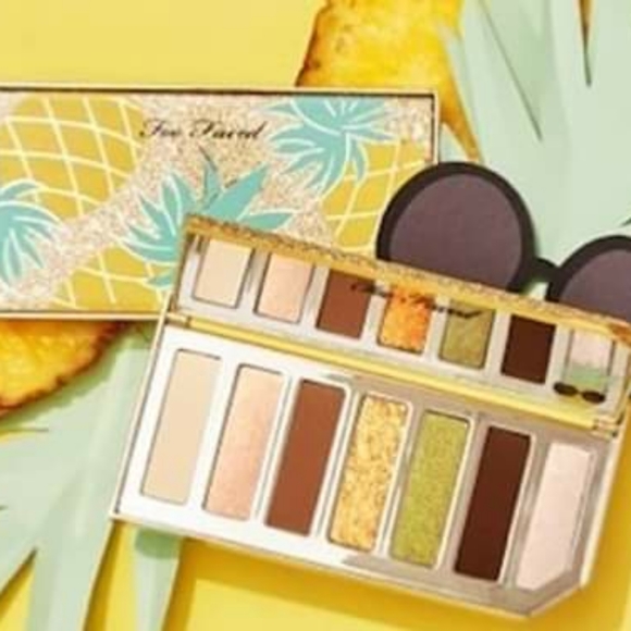 4/$50🍍TOO FACED SPARKLING PINEAPPLE PALETTE - Picture 7 of 8